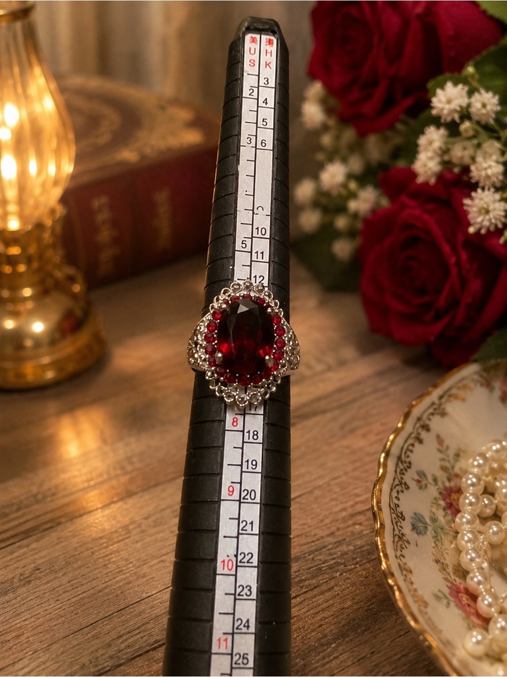 Vintage-Inspired Garnet Oval Cocktail Ring - Deep Red - Picture 2 of 5